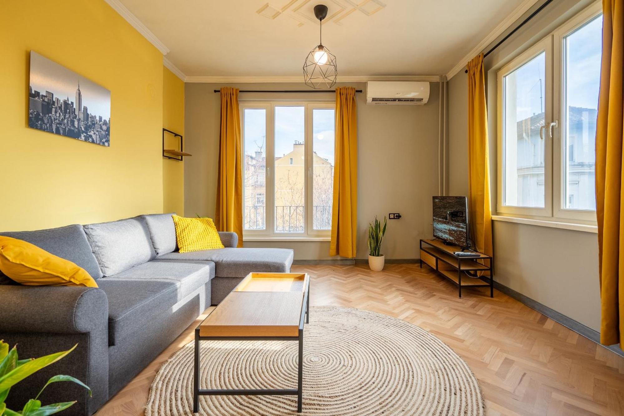 Golden Glow Apartament Sofia
